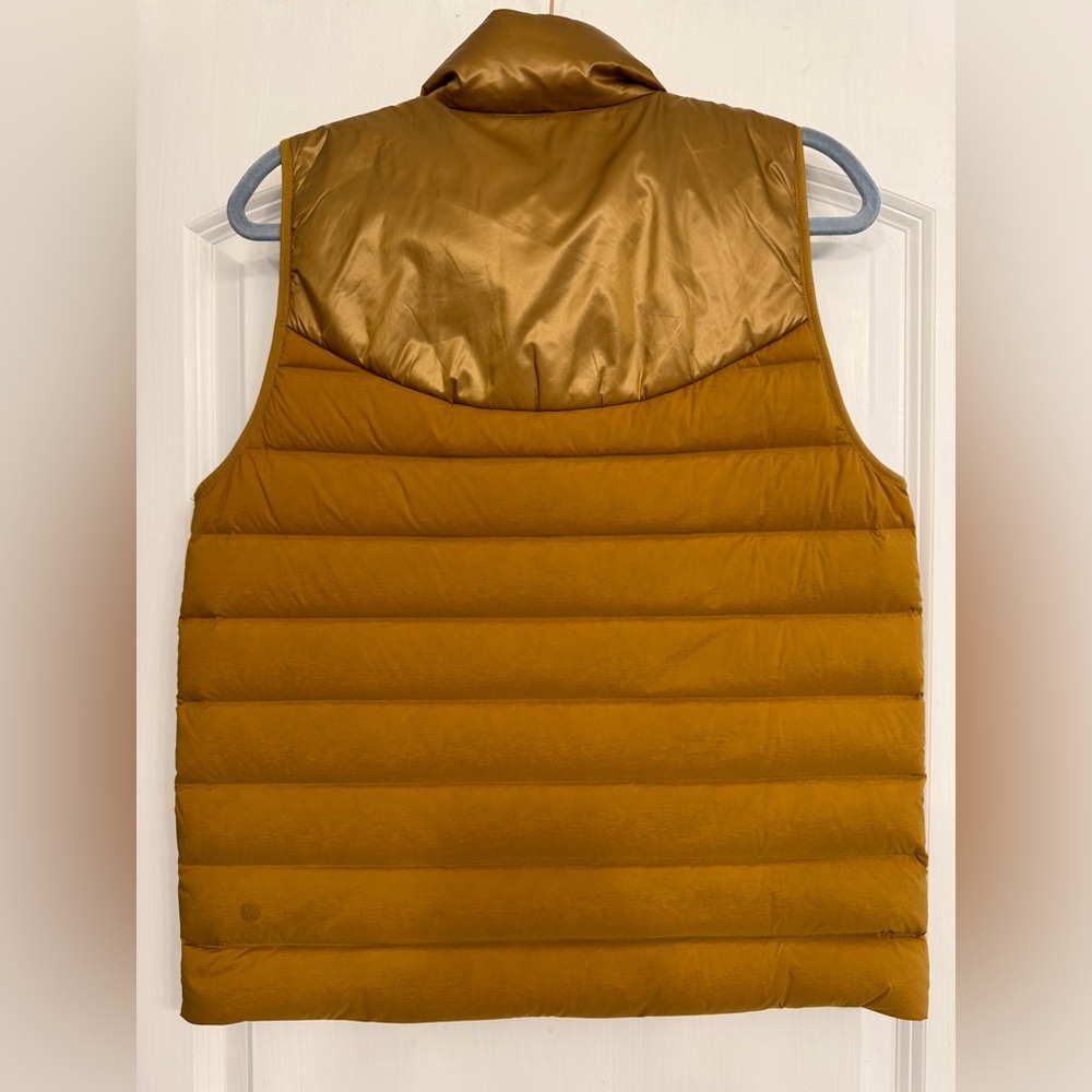 Lululemon Navigation Stretch Down Vest 6 - image 3